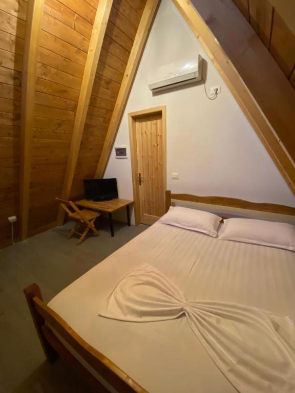 Windmill Shkodra Villa'S & Gesthouse 外观 照片